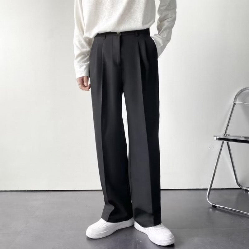 Pleated Tailored Trouser